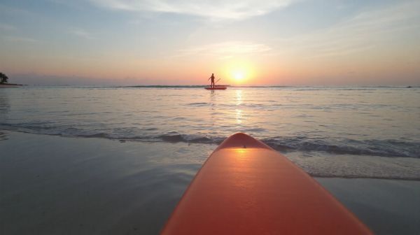 Top 5 ventajas del paddle surf hinchable que debes conocer